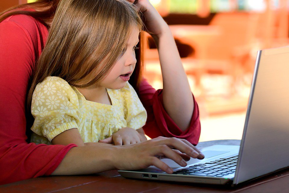 3 Ways to Make Screen Time More Productive for Your Kids 2_png_85