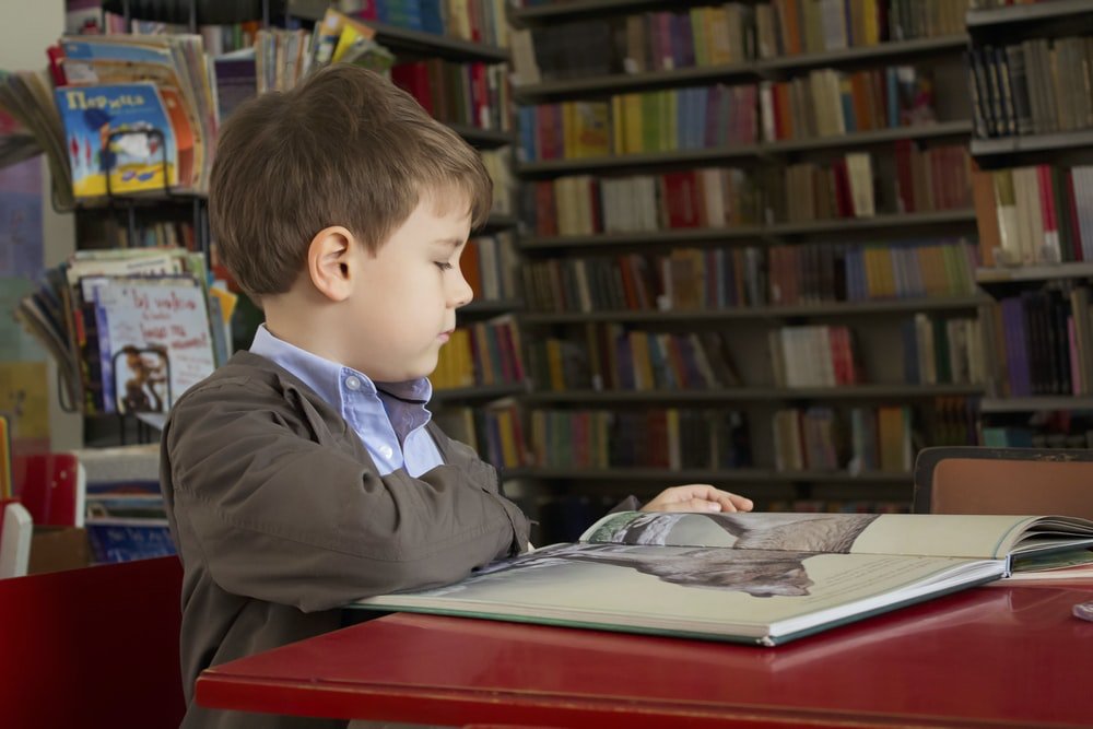 child-studying_png_85