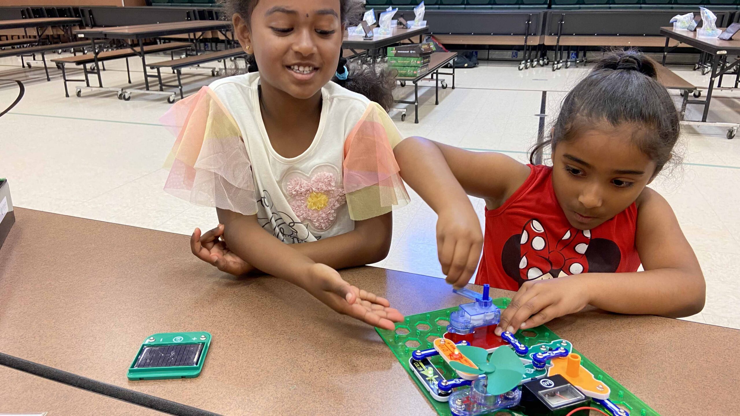 Electrical circuits sensory learning concept